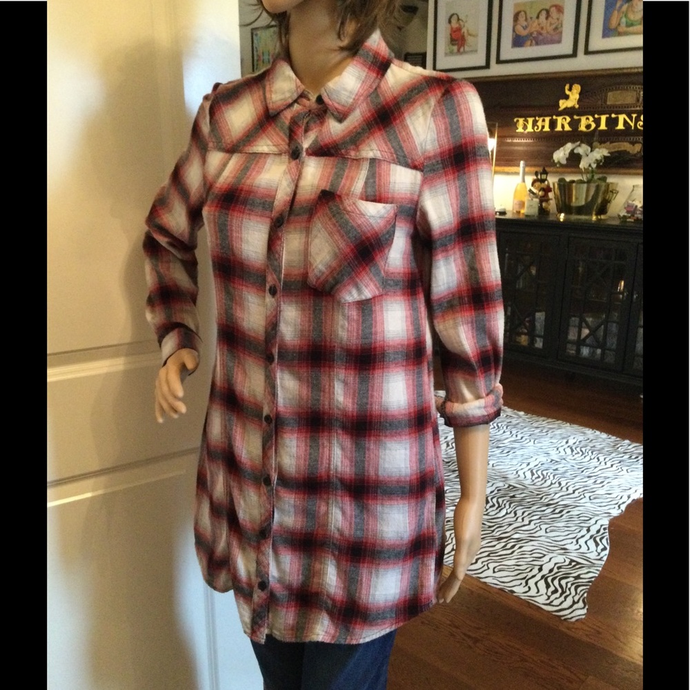 Forever 21 small plaid button down shirt.